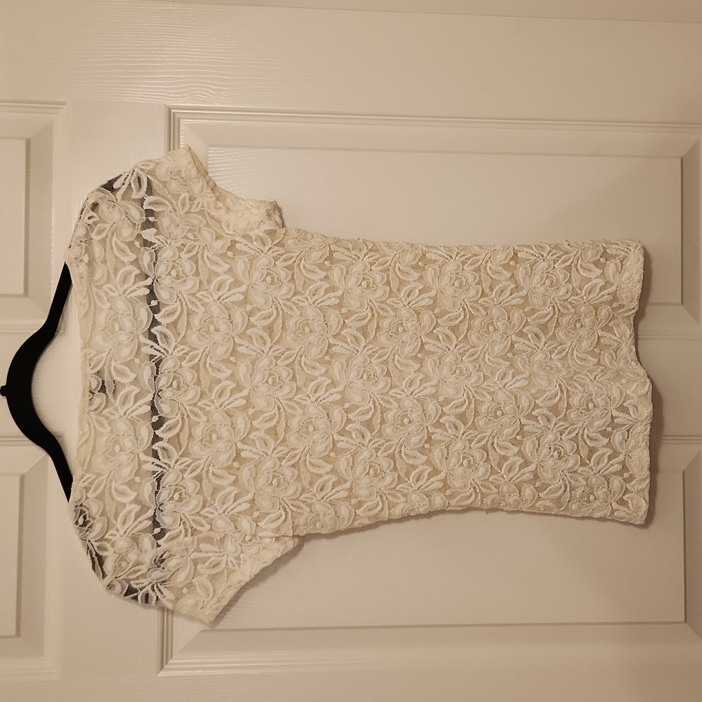 Bebe Floral Lace Cap Sleeve Top Size XS - Picture 6 of 6